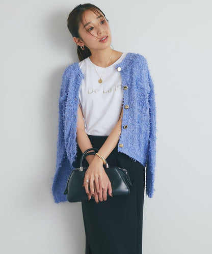 適合打造輕盈造型的亮片薄紗帶紗線金色紐扣開衫