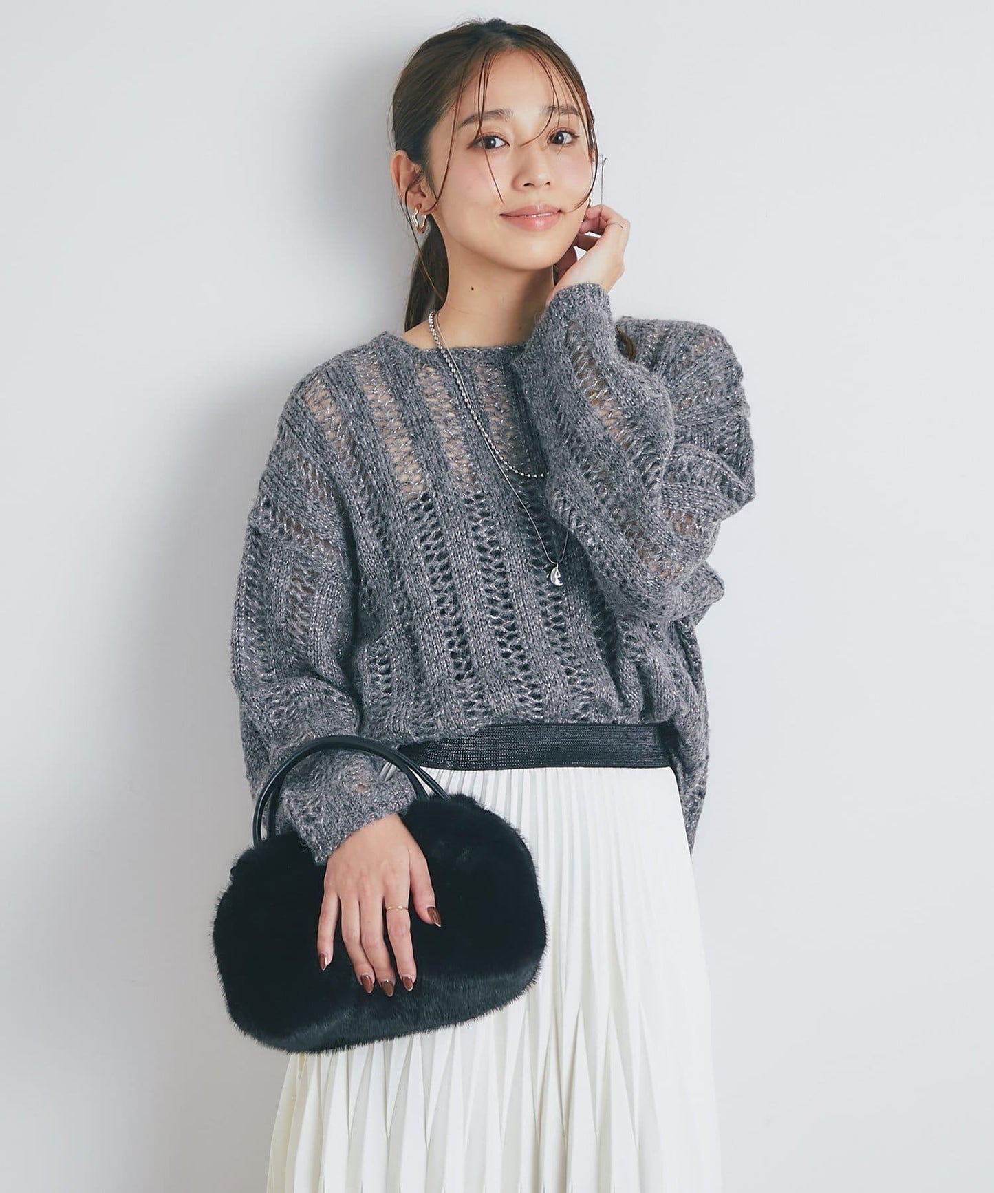 高雅休閒感金銀絲羅紋針織衫