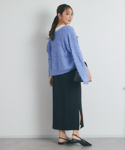 適合打造輕盈造型的亮片薄紗帶紗線金色紐扣開衫