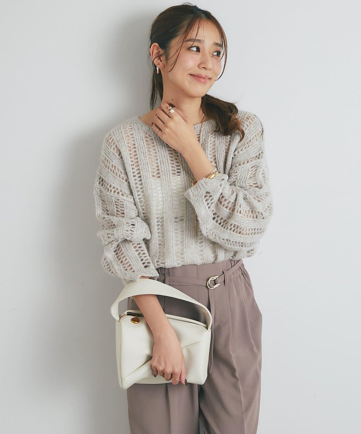 高雅休閒感金銀絲羅紋針織衫