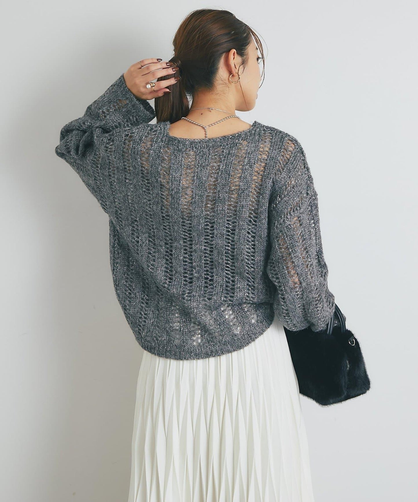 高雅休閒感金銀絲羅紋針織衫