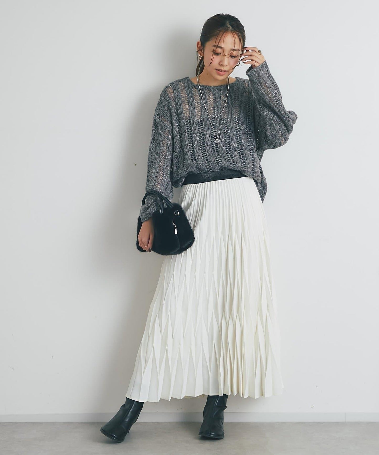 高雅休閒感金銀絲羅紋針織衫