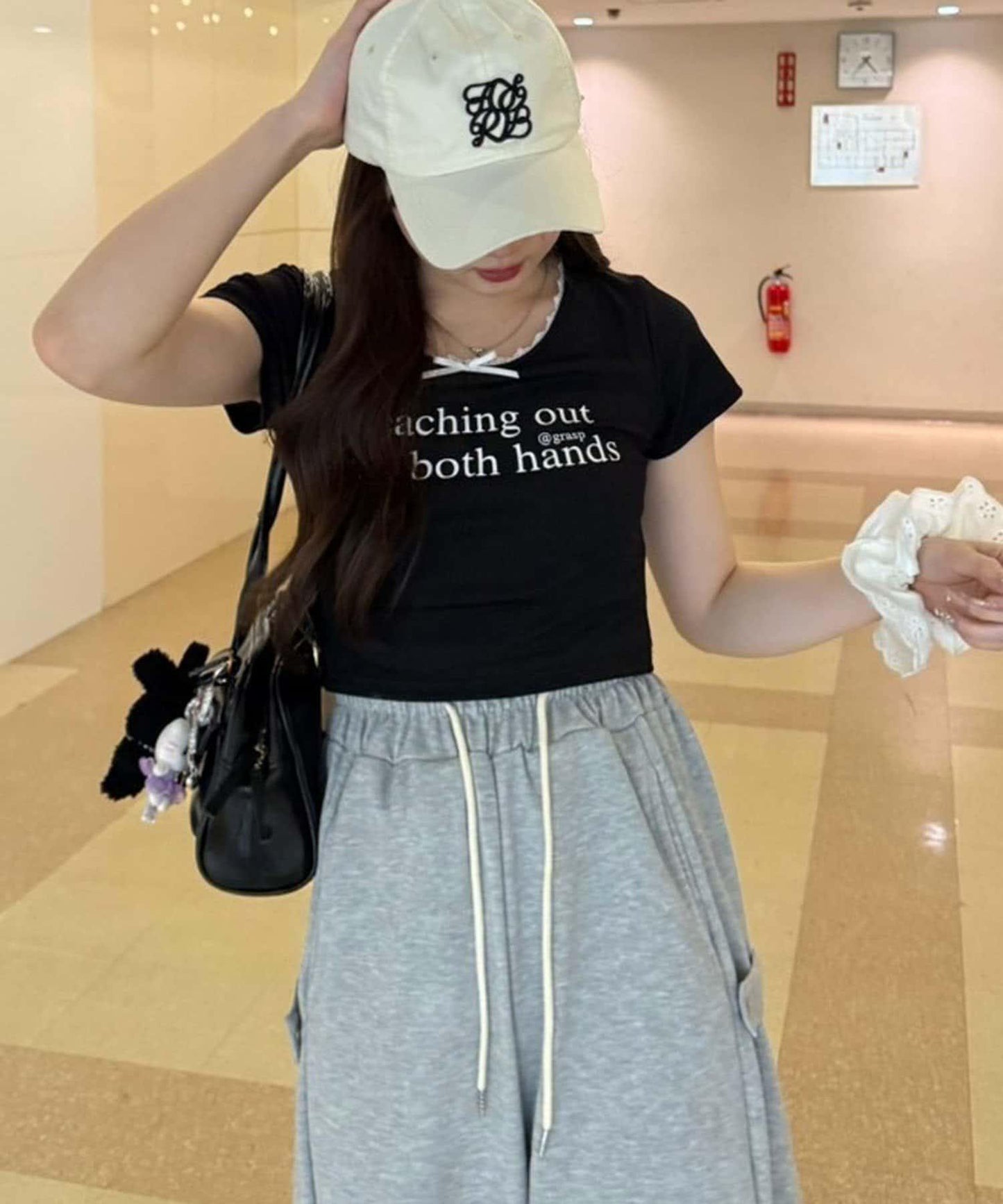 【RMAF】領口蕾絲羅紋T恤