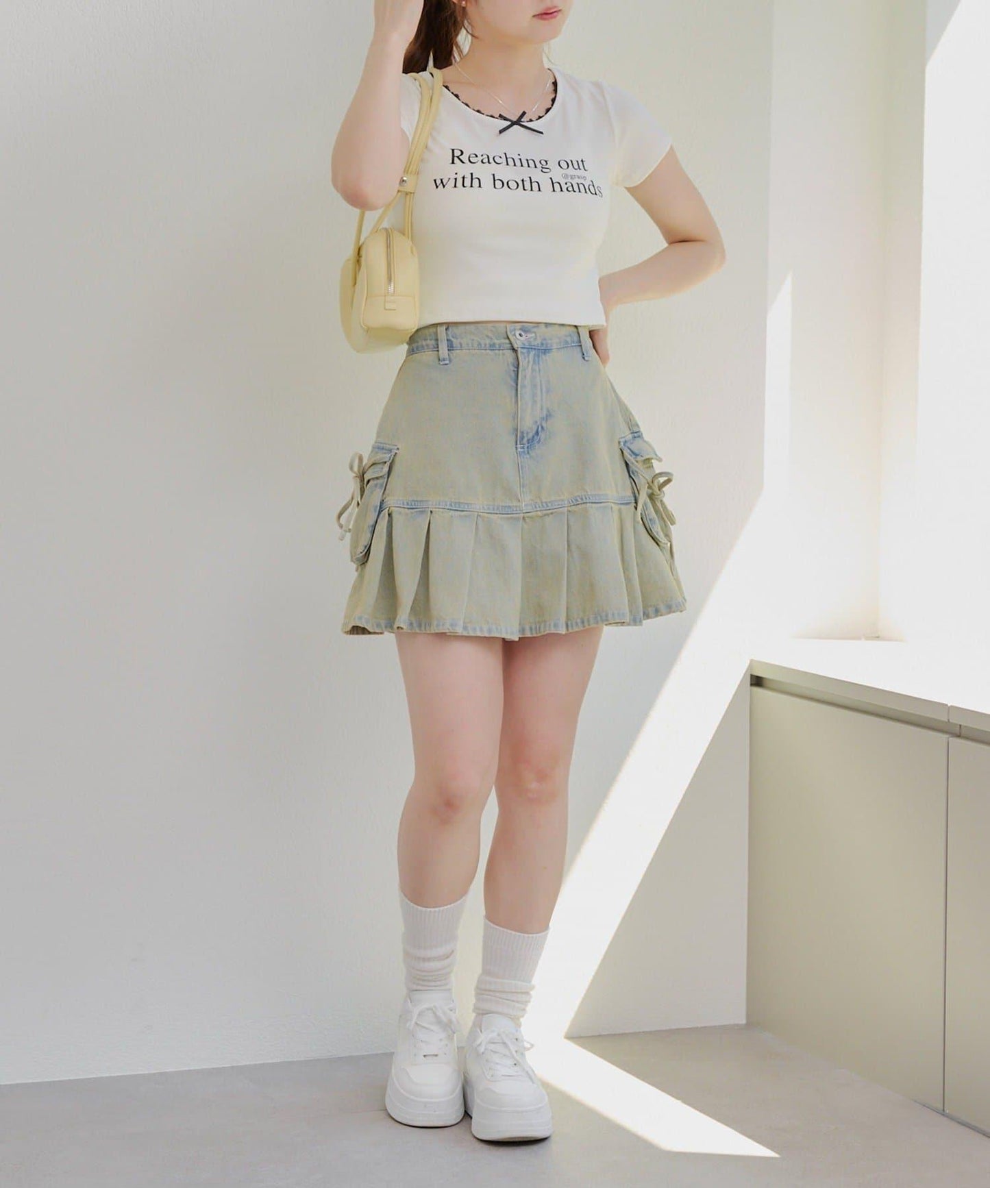 【RMAF】領口蕾絲羅紋T恤