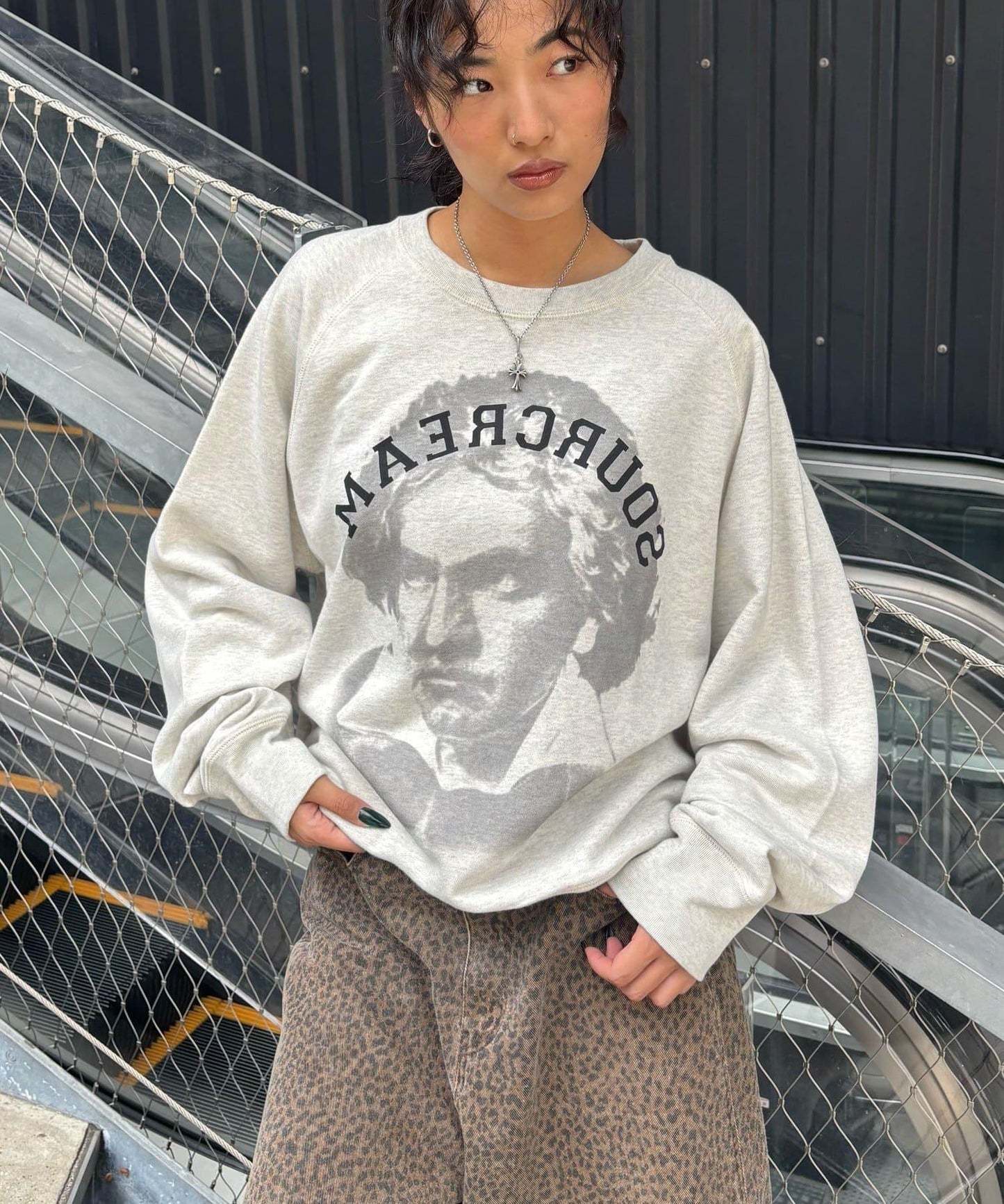 【AW】Sourcream 偉人印花衛衣