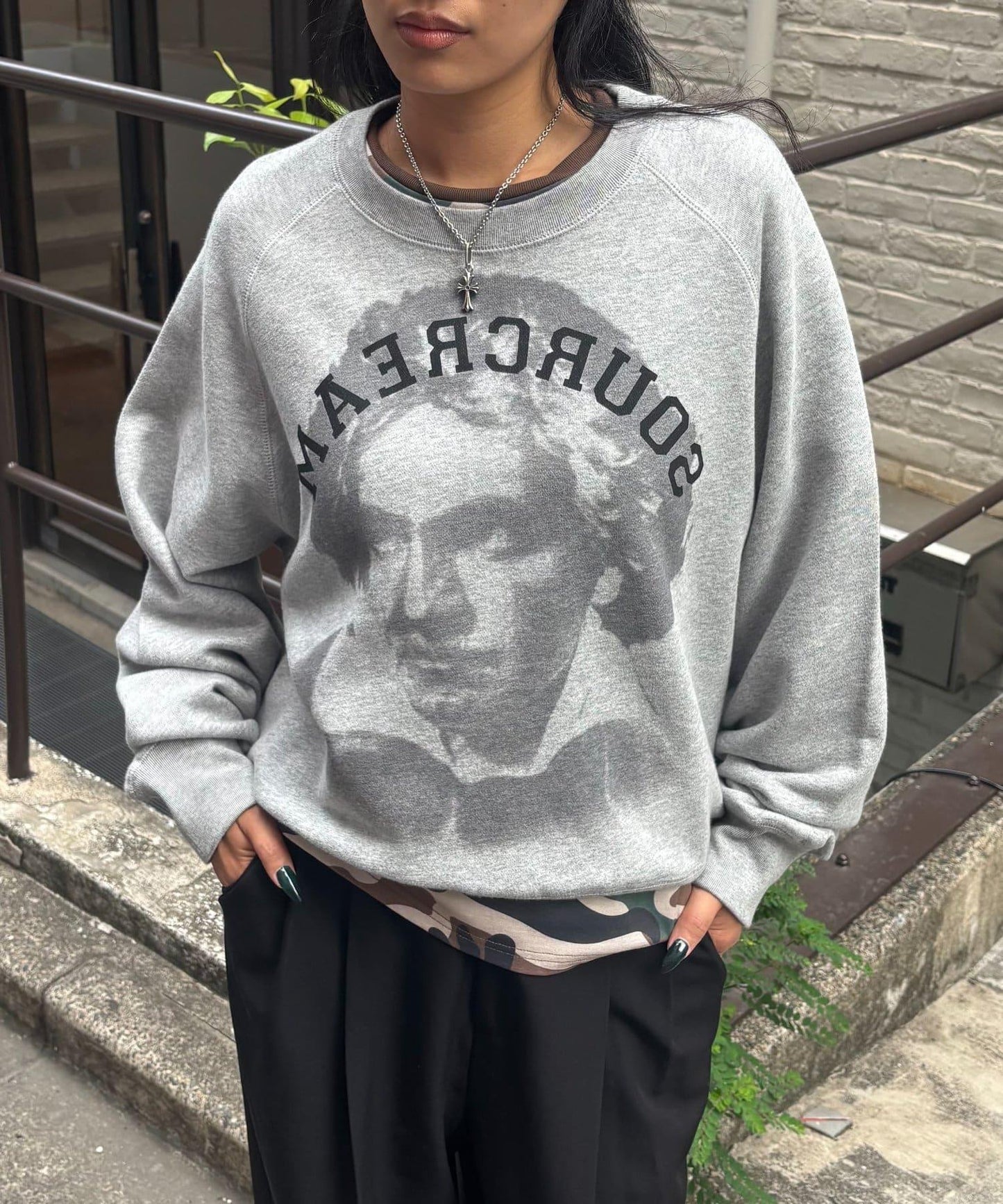 【AW】Sourcream 偉人印花衛衣