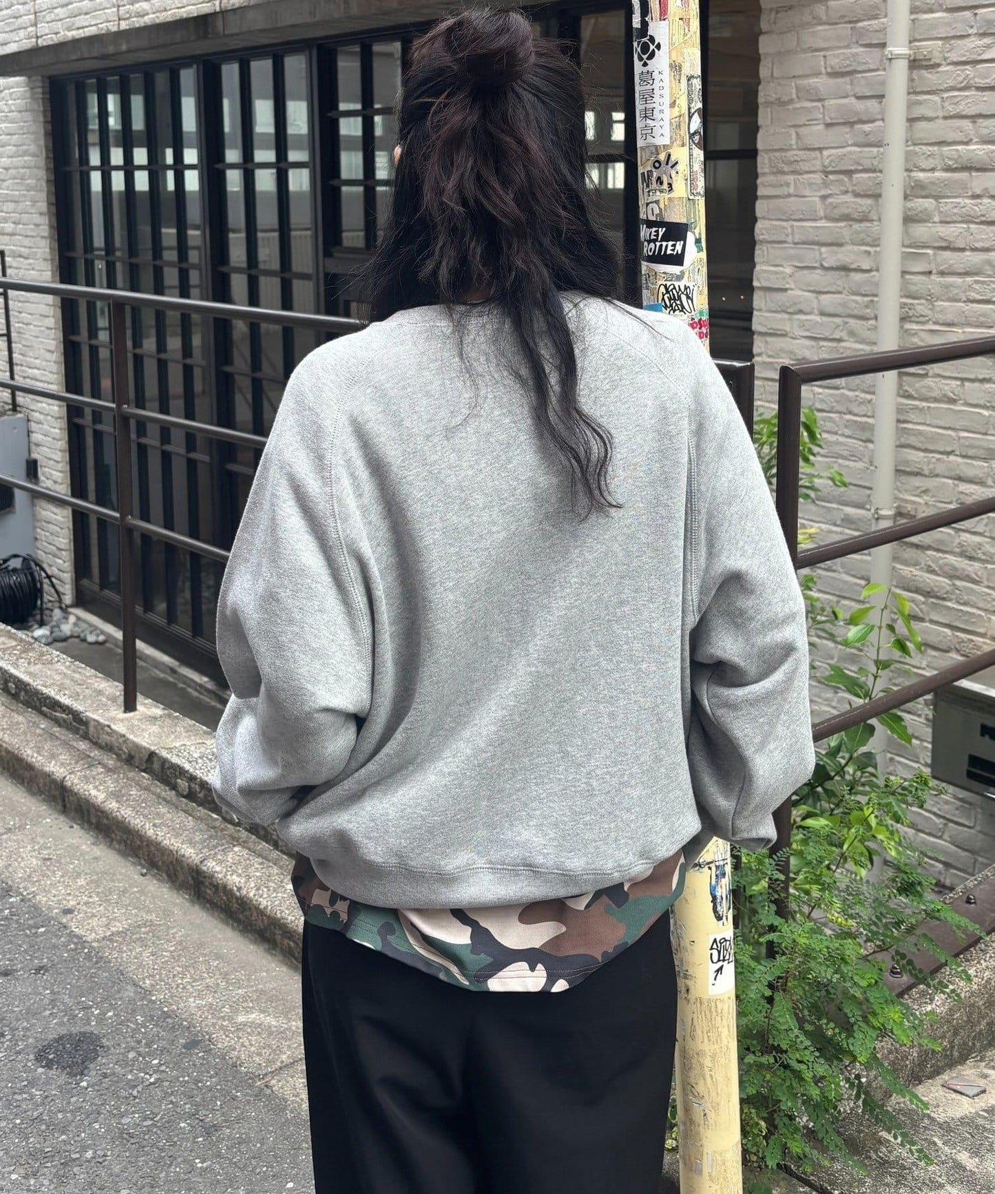 【AW】Sourcream 偉人印花衛衣