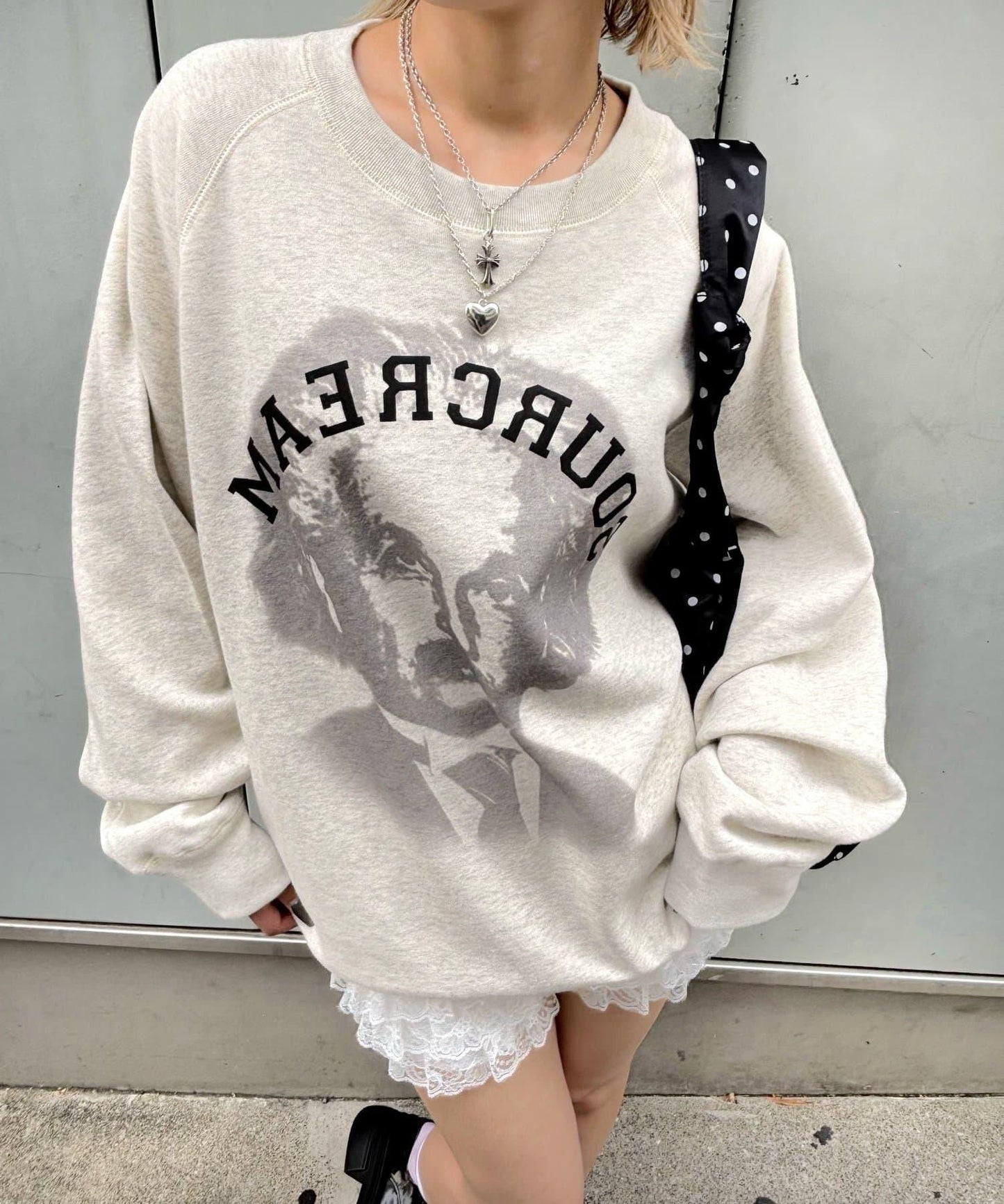 【AW】Sourcream 偉人印花衛衣