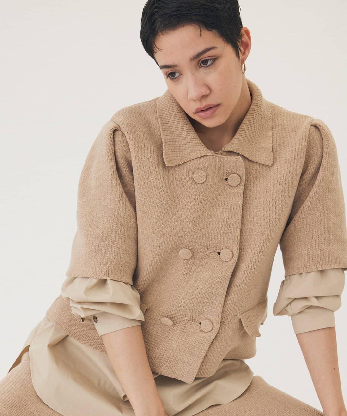 【THE PAUSE】天鵝絨針織短款開衫