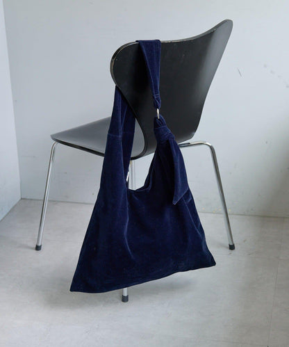 天鵝絨打結單肩包