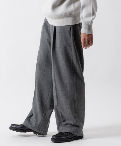 寬鬆直筒一褶西裝長褲