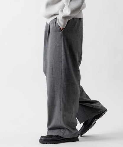 寬鬆直筒一褶西裝長褲