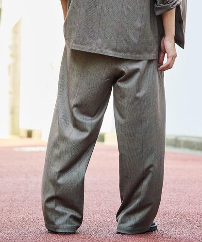 寬鬆直筒一褶西裝長褲