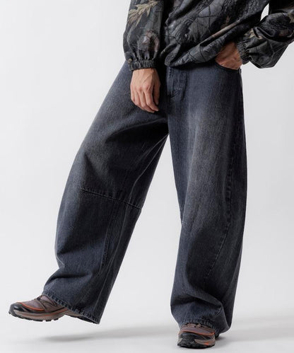 寬鬆版型弧形牛仔褲 單次水洗