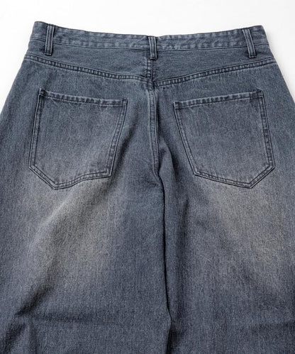 寬鬆版型弧形牛仔褲 單次水洗