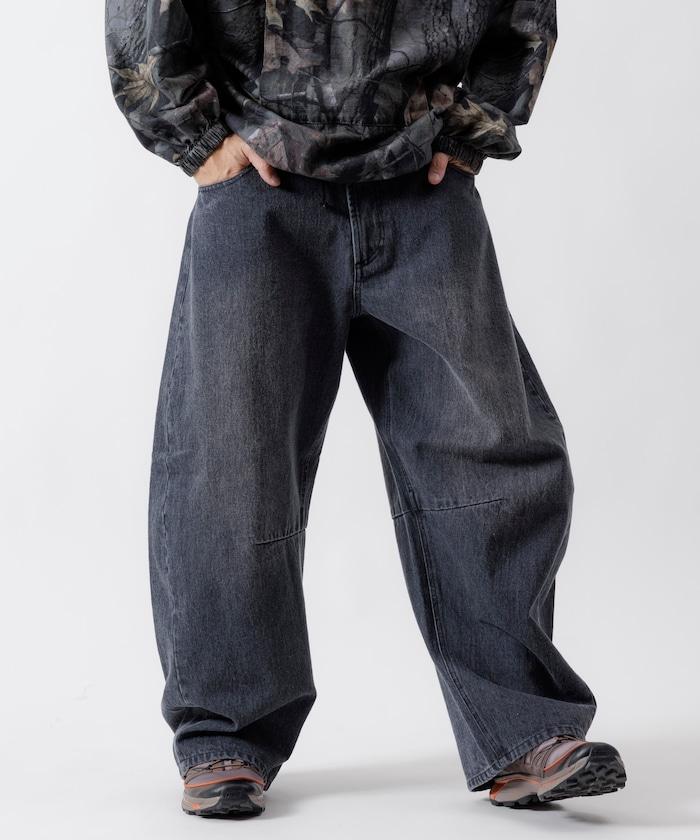 寬鬆版型弧形牛仔褲 單次水洗