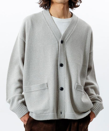 寬鬆版型 易打理 可水洗 V領開衫