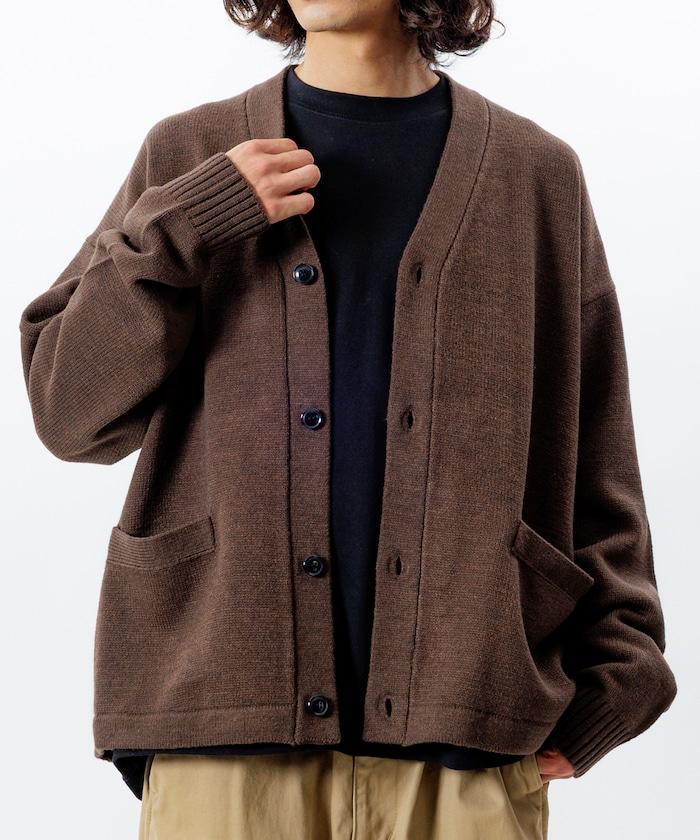 寬鬆版型 易打理 可水洗 V領開衫