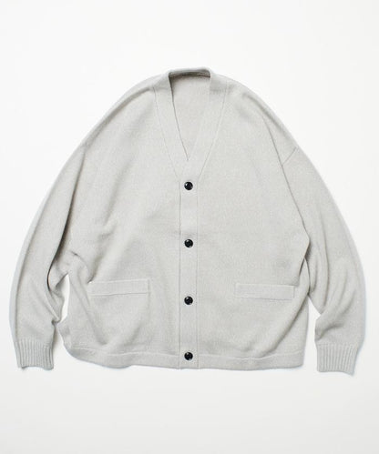 寬鬆版型 易打理 可水洗 V領開衫