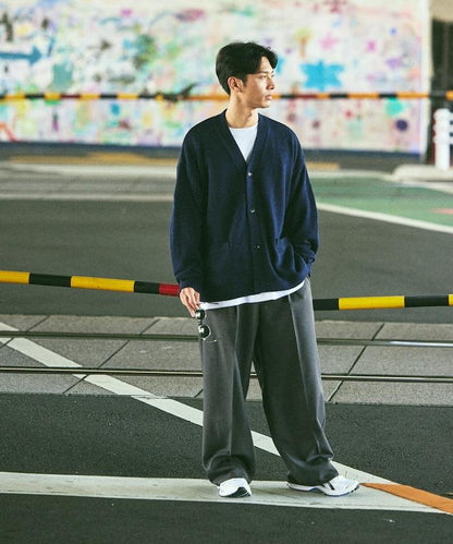 寬鬆版型 易打理 可水洗 V領開衫