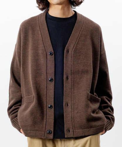 寬鬆版型 易打理 可水洗 V領開衫