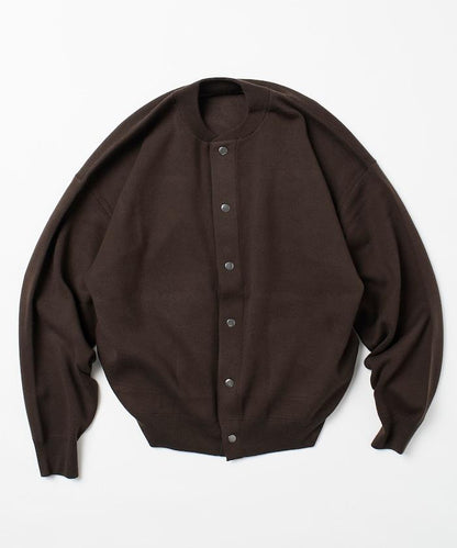 寬鬆版型 休閒風針織衛衣風圓領按扣開衫