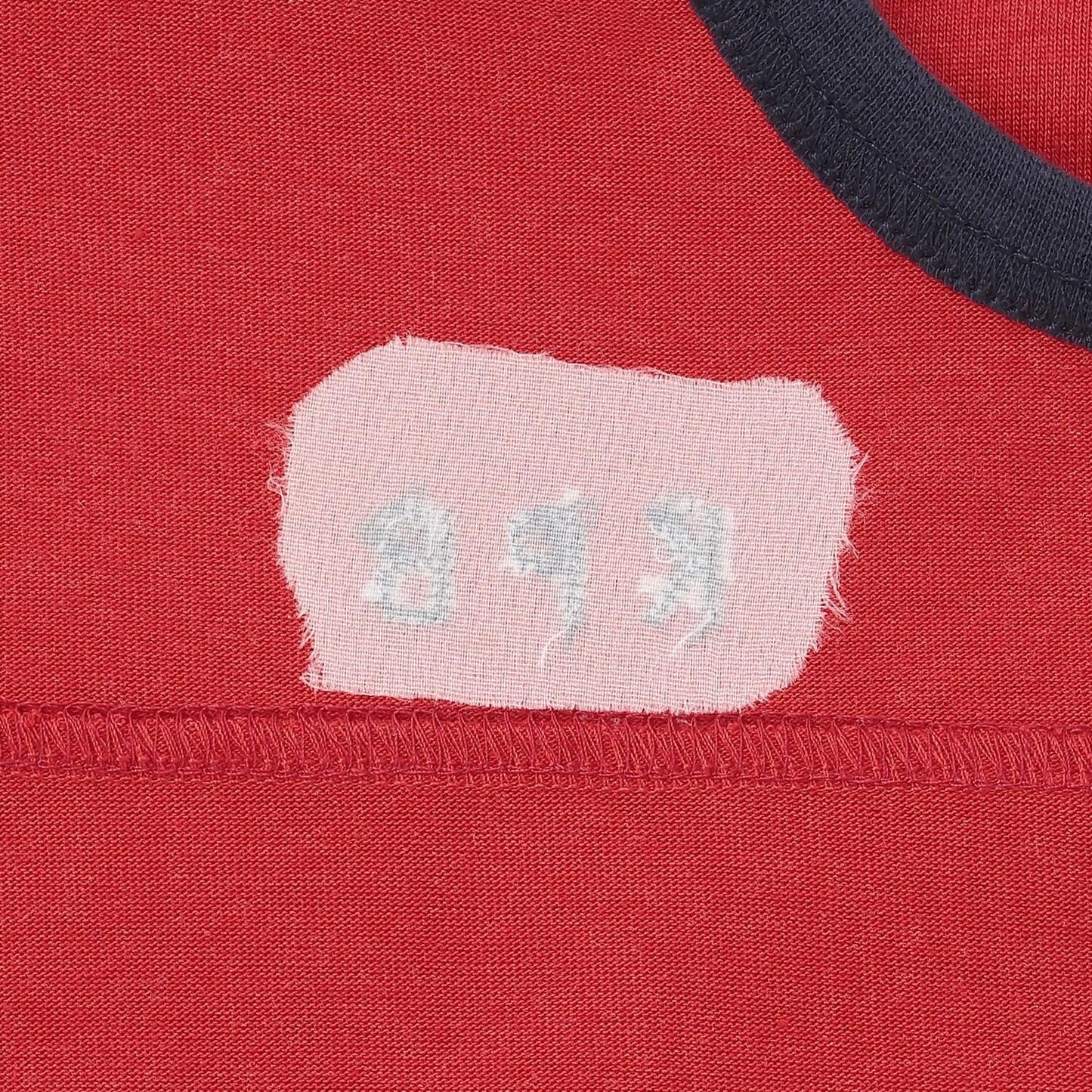 毛圈繡貼布七分袖T恤