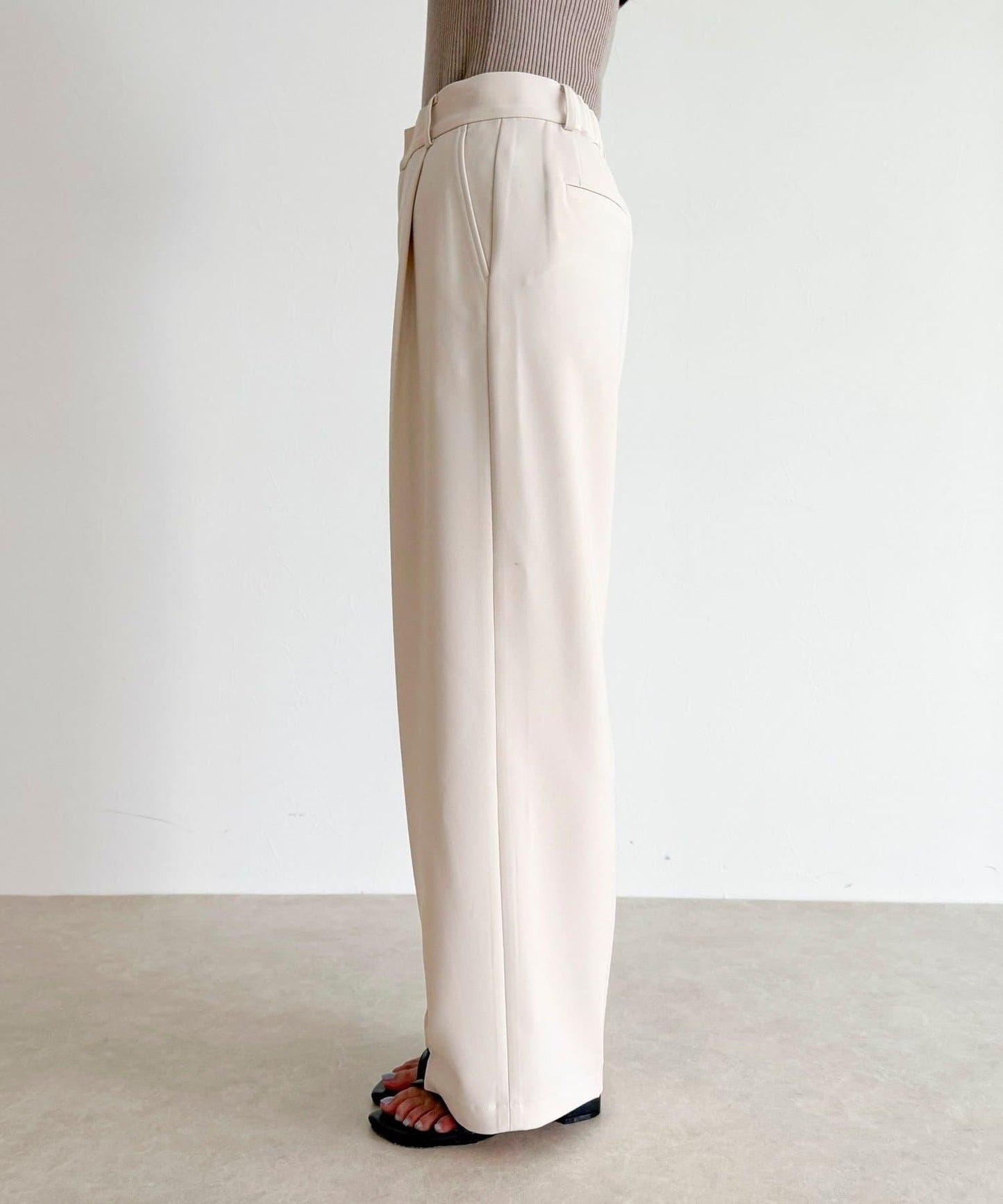 【人氣商品新款】保暖垂感打褶休閒褲