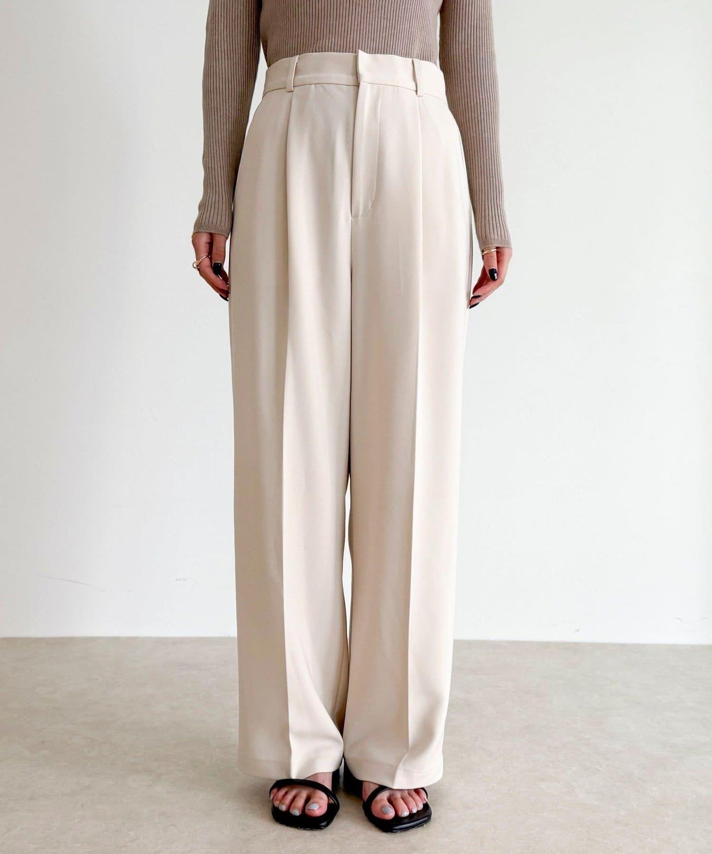 【人氣商品新款】保暖垂感打褶休閒褲