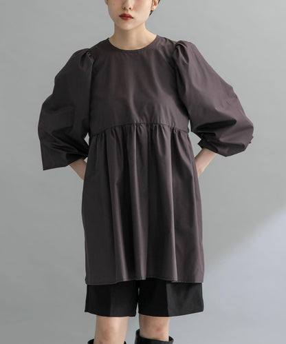 後背蝴蝶結長款上衣