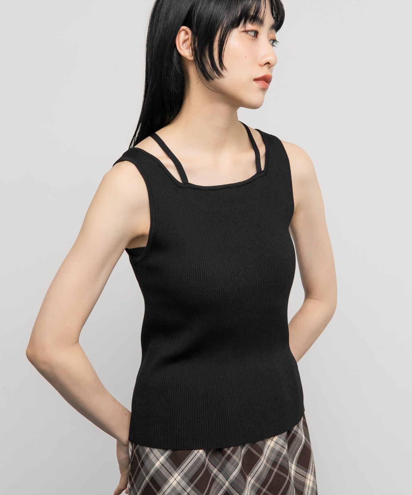 背部交叉針織背心