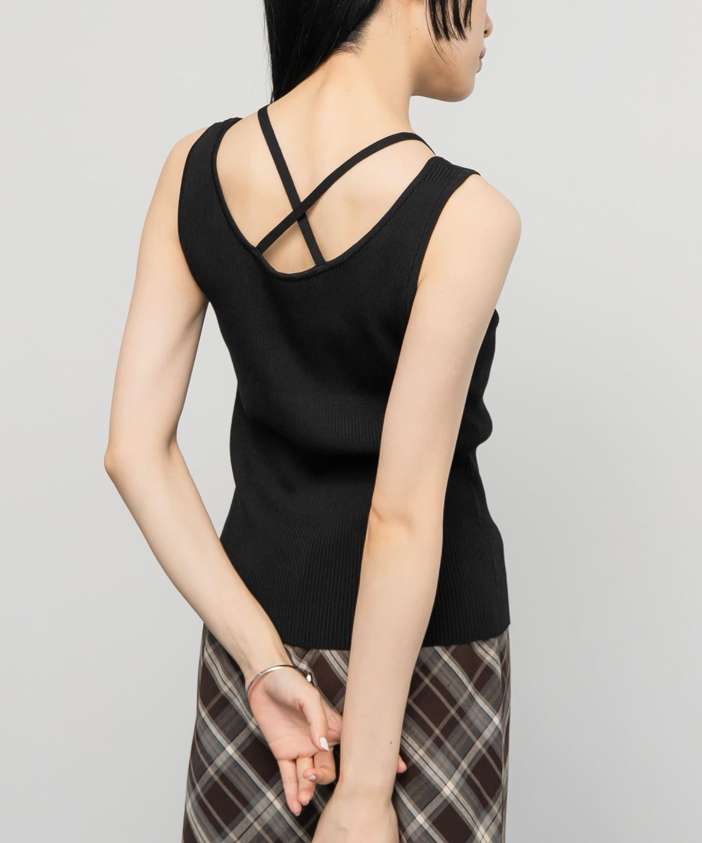 背部交叉針織背心