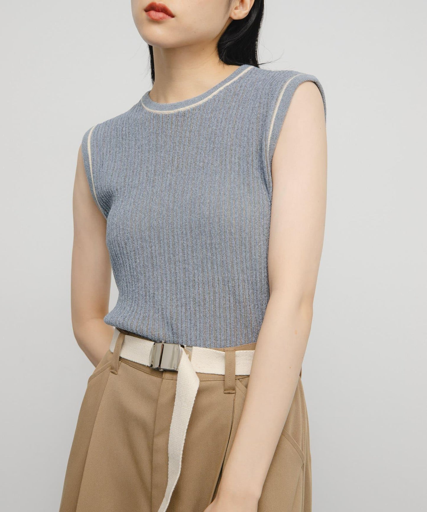 無袖針織衫
