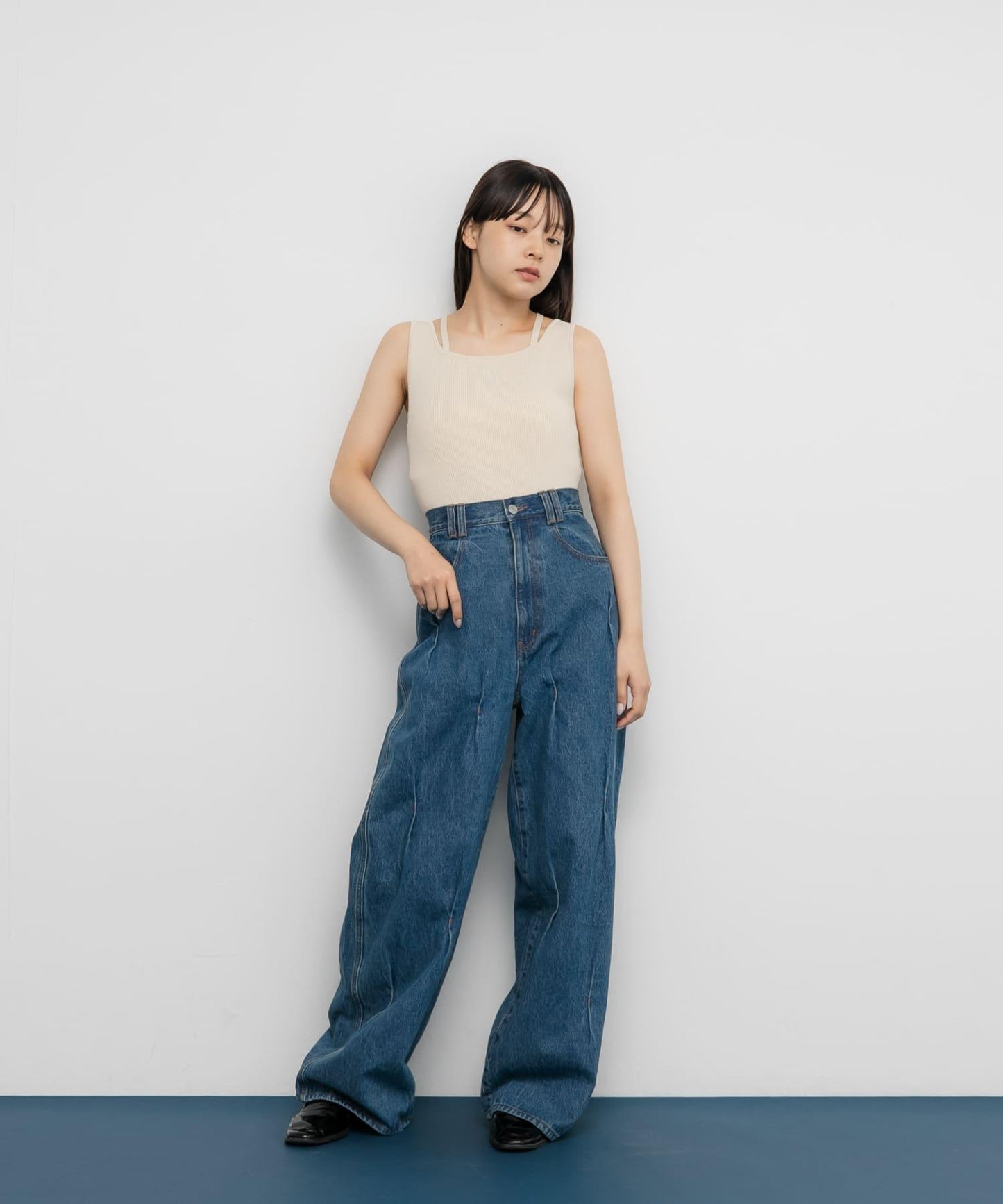 背部交叉針織背心