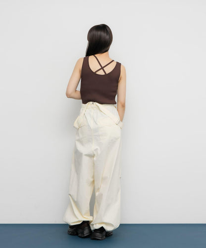 背部交叉針織背心