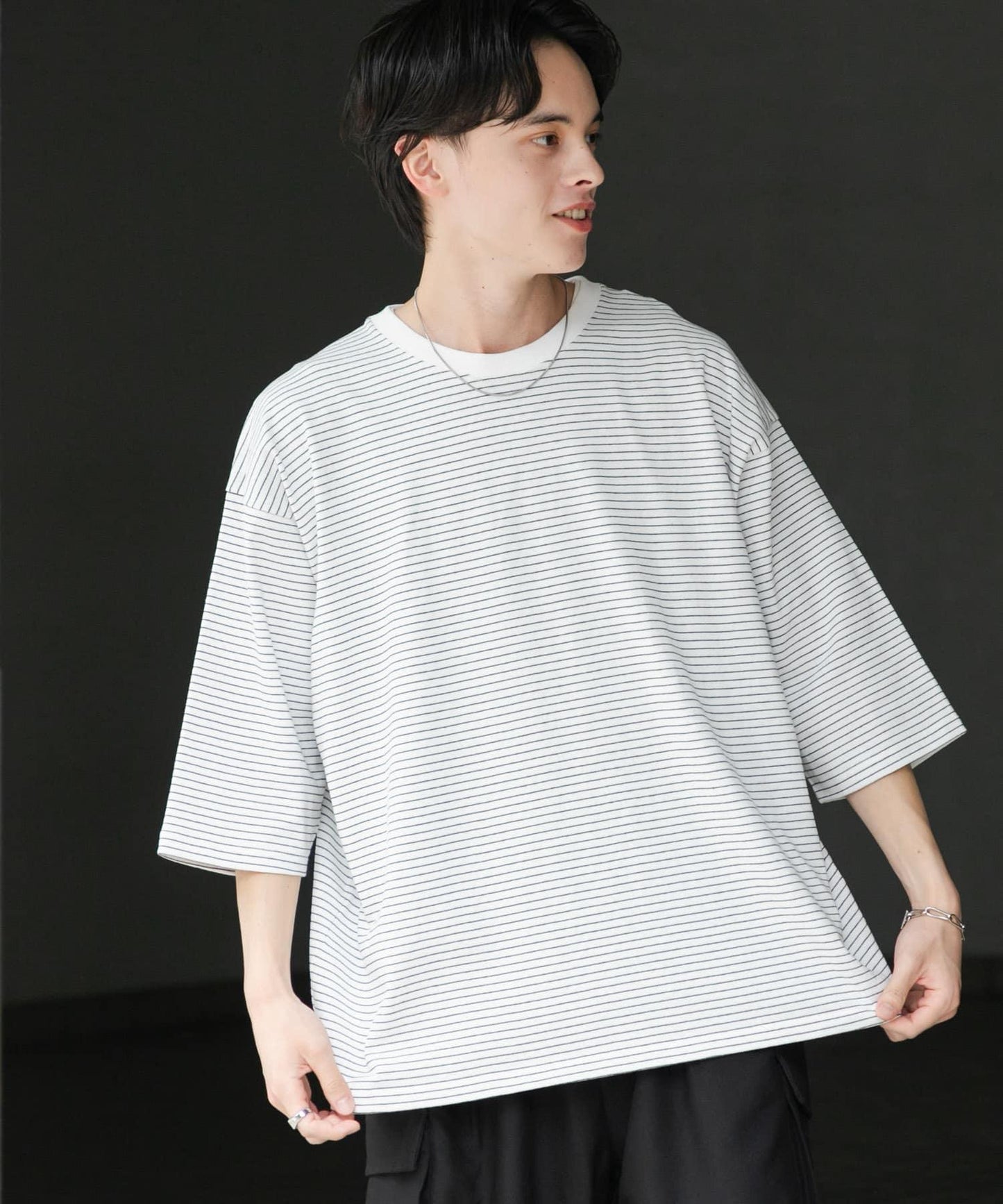 中性款超寬鬆拼色T恤