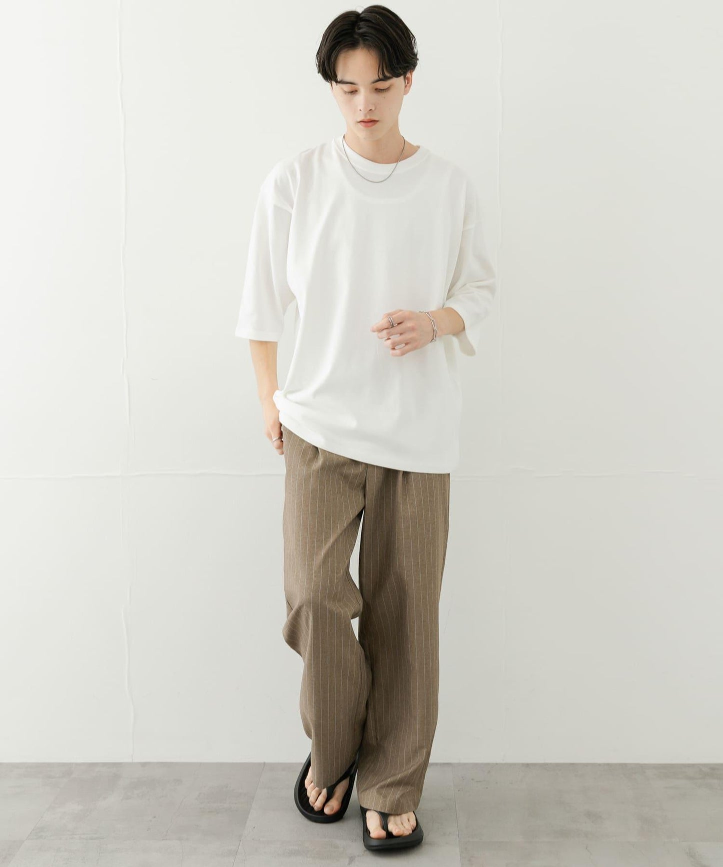 中性款超寬鬆拼色T恤