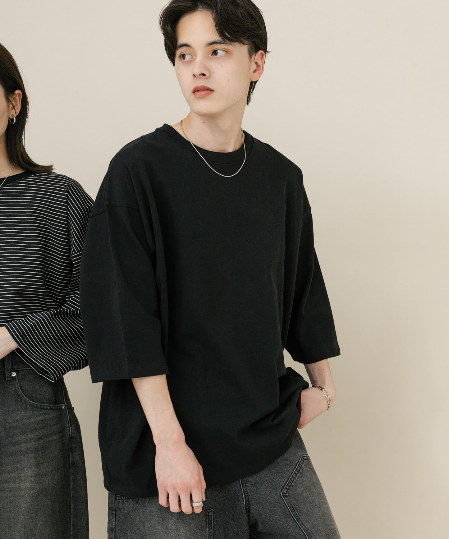 中性款超寬鬆拼色T恤