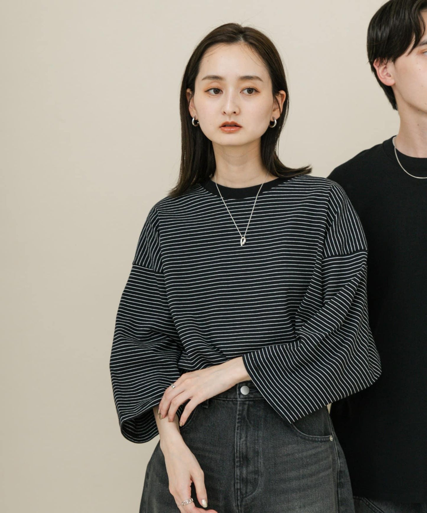 中性款超寬鬆拼色T恤