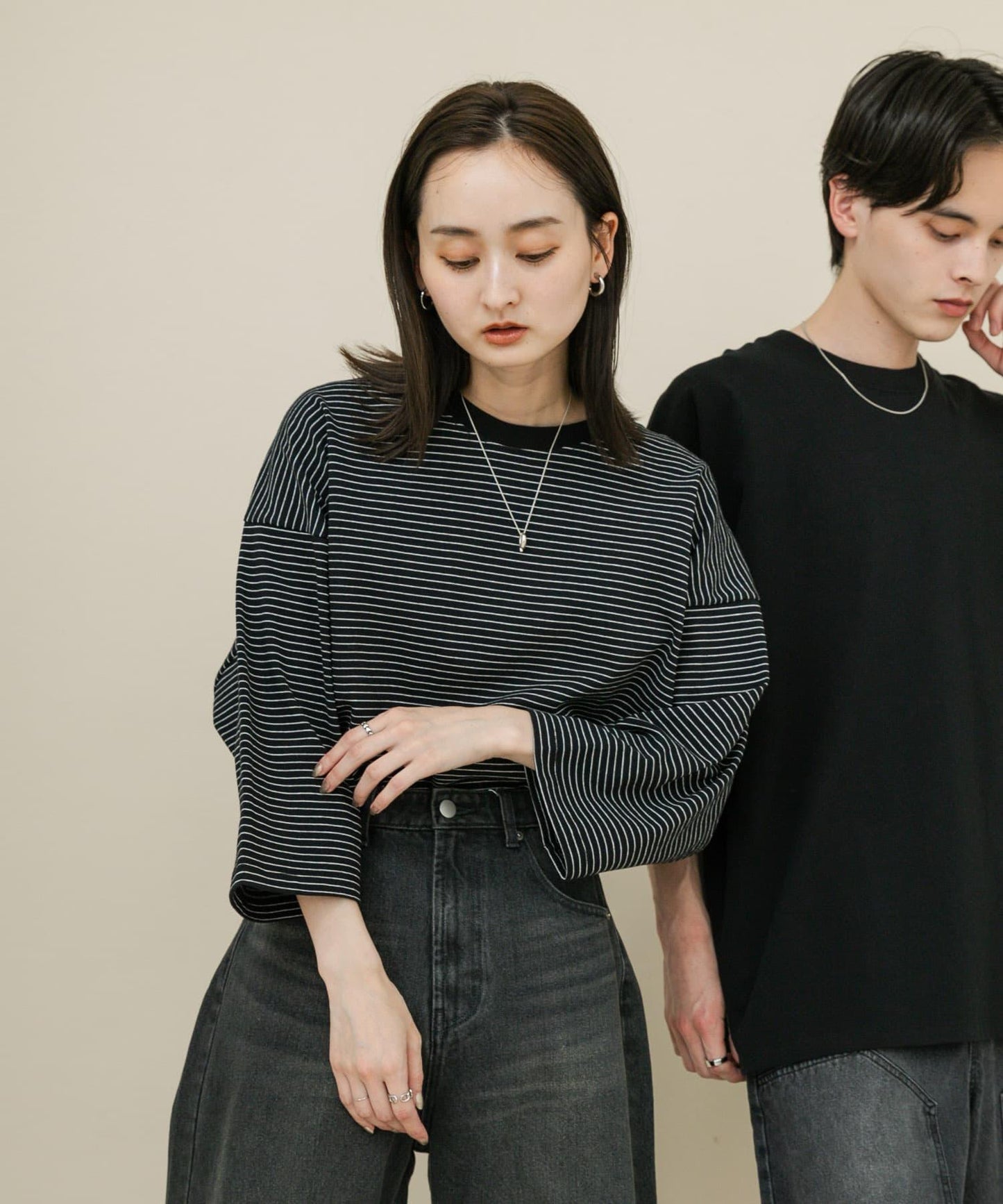 中性款超寬鬆拼色T恤