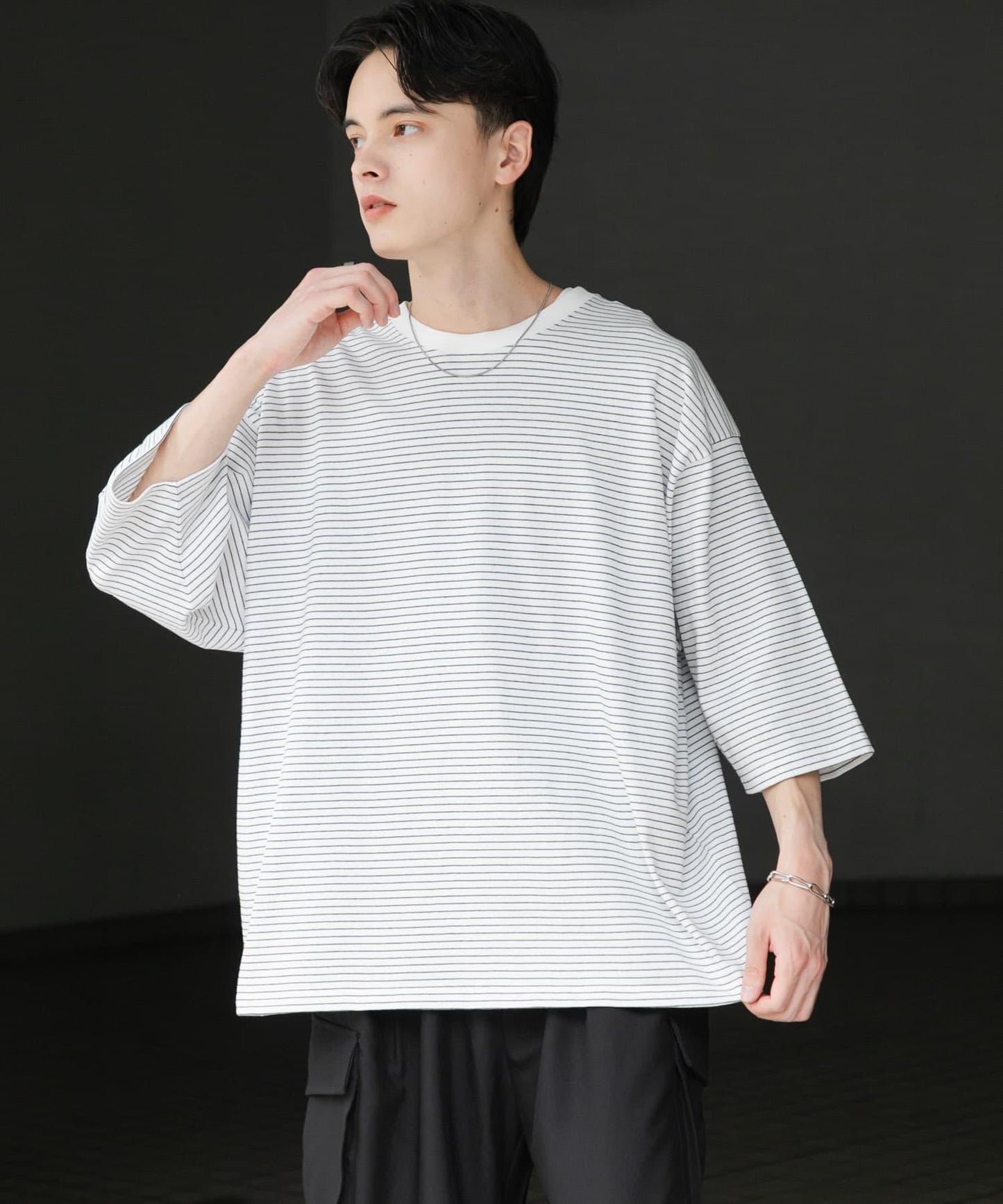 中性款超寬鬆拼色T恤