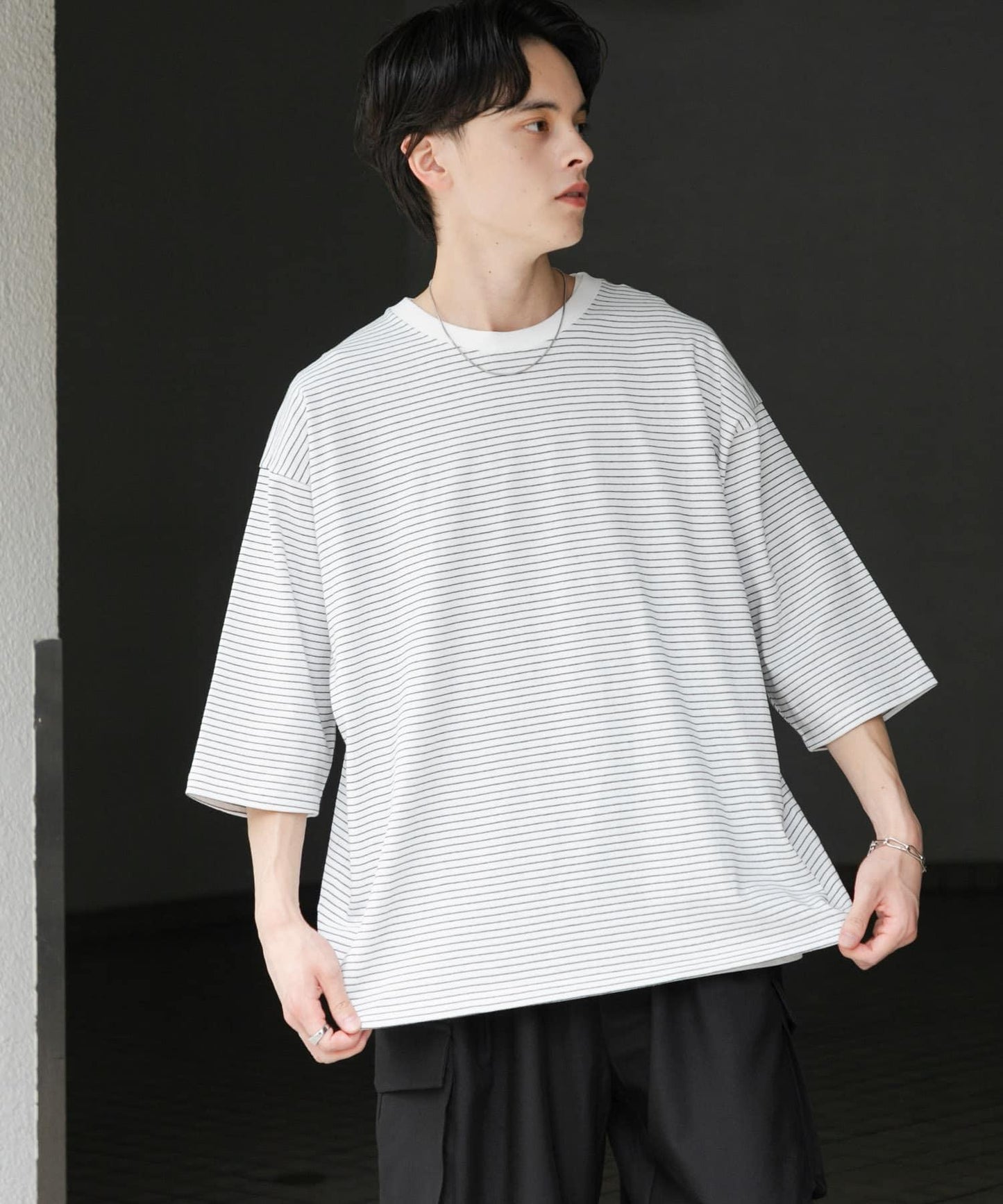 中性款超寬鬆拼色T恤