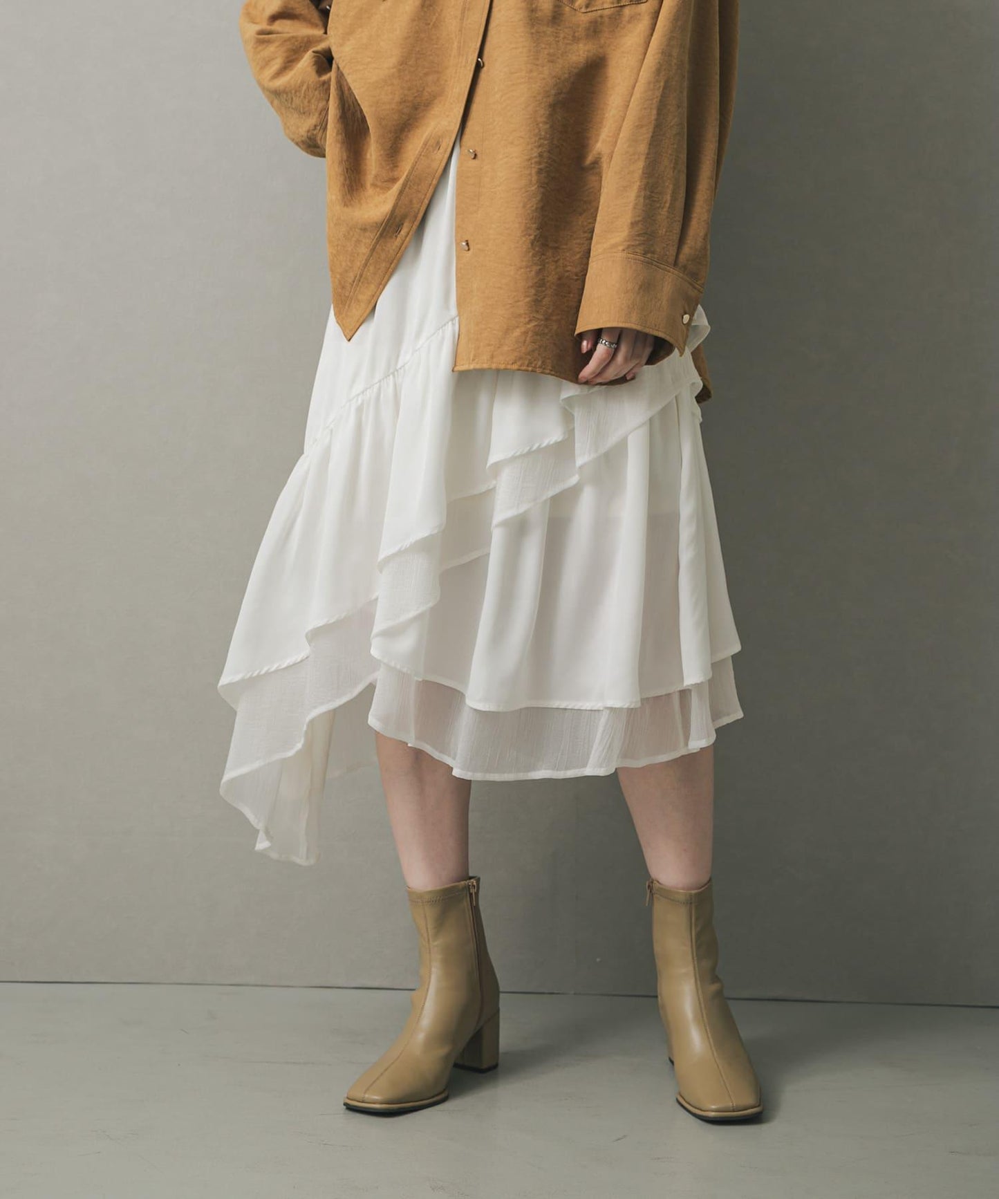 荷葉邊中長半身裙