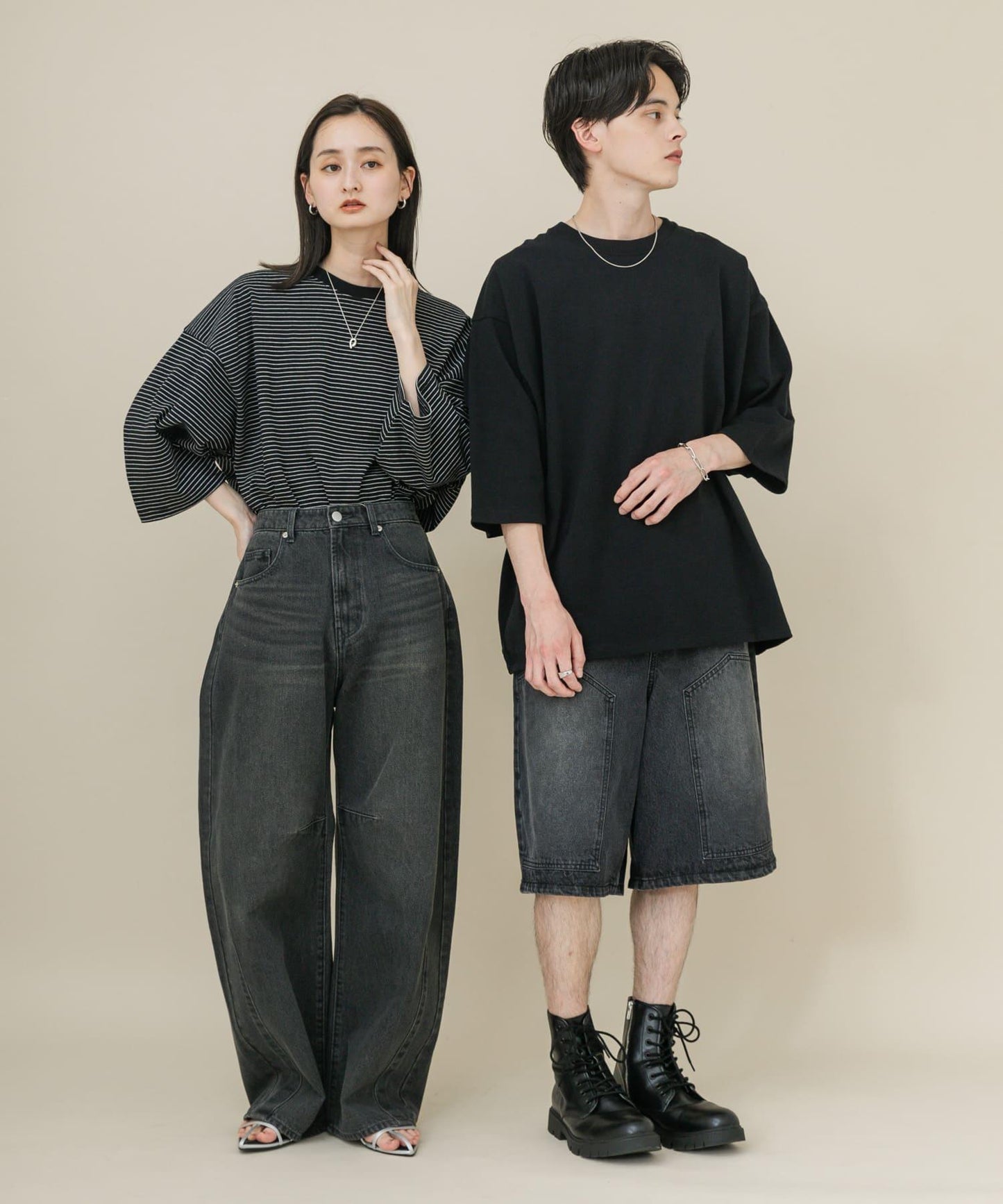 中性款超寬鬆拼色T恤