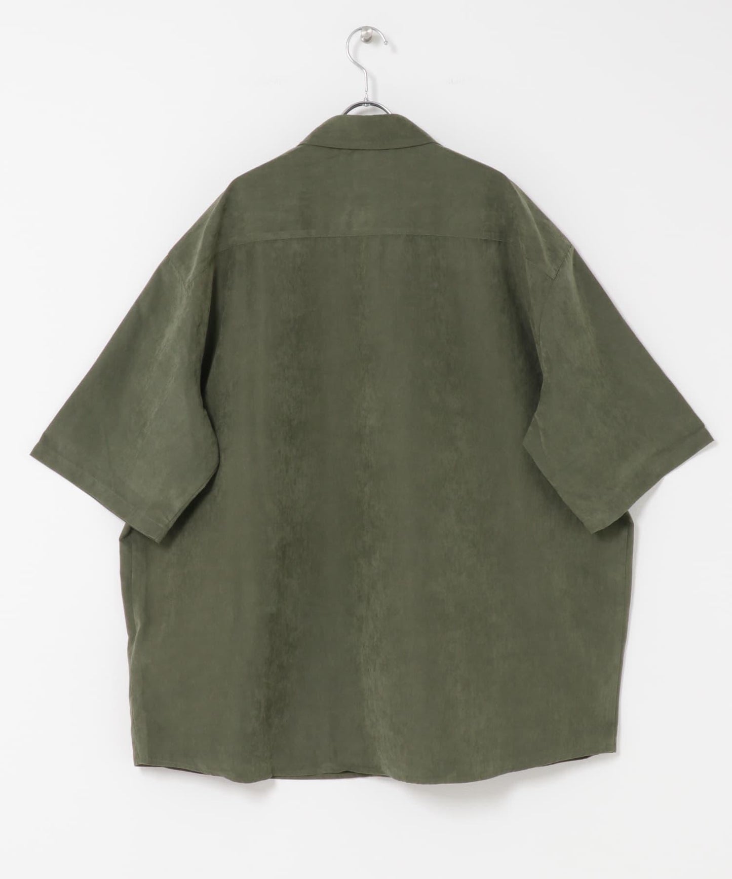 超寬鬆桃色緞面短袖襯衫