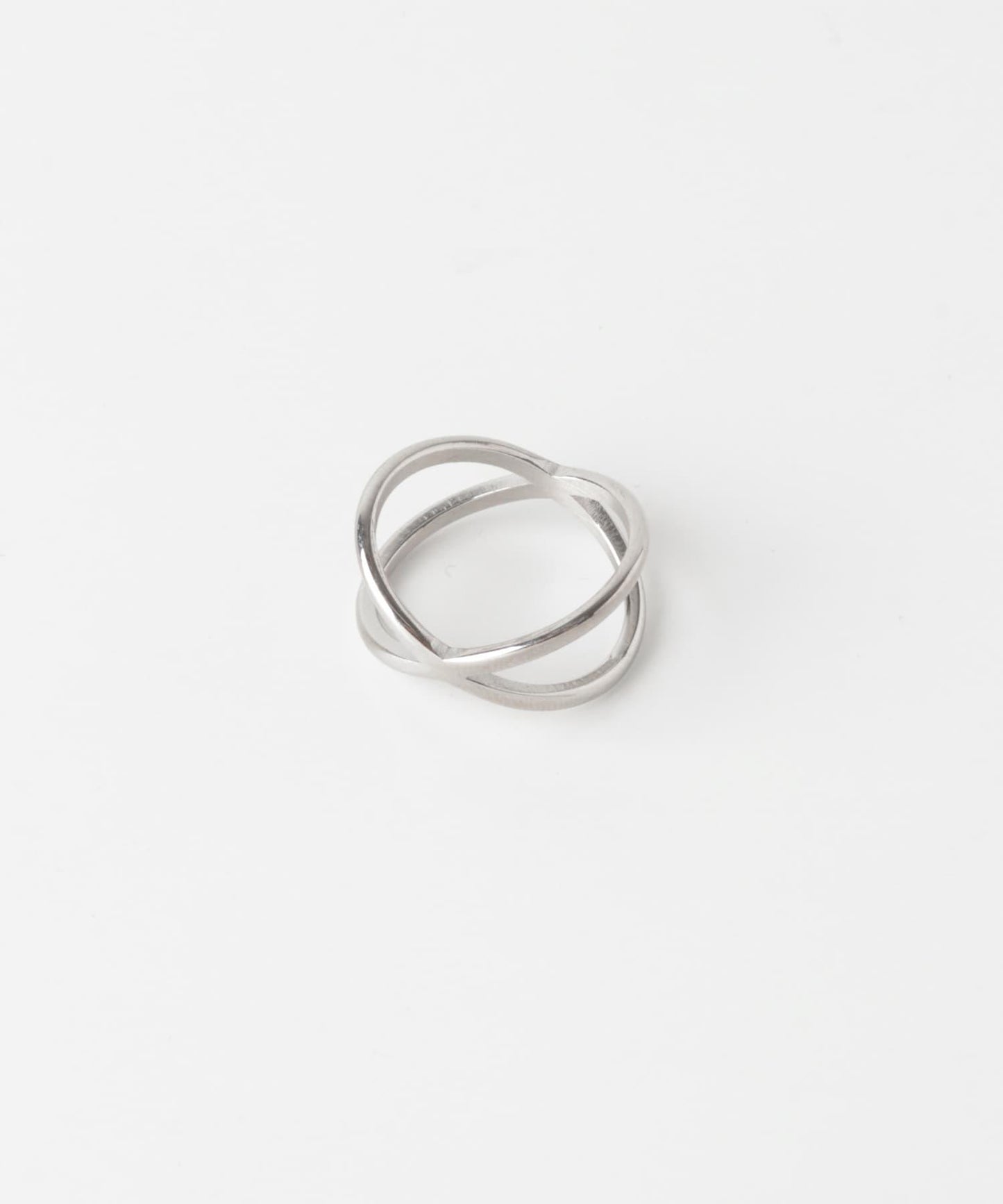 不鏽鋼簡約交叉戒指