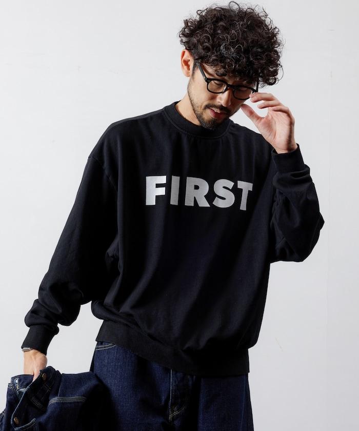 正面印花圓領衛衣 FIRST / 寬鬆版型