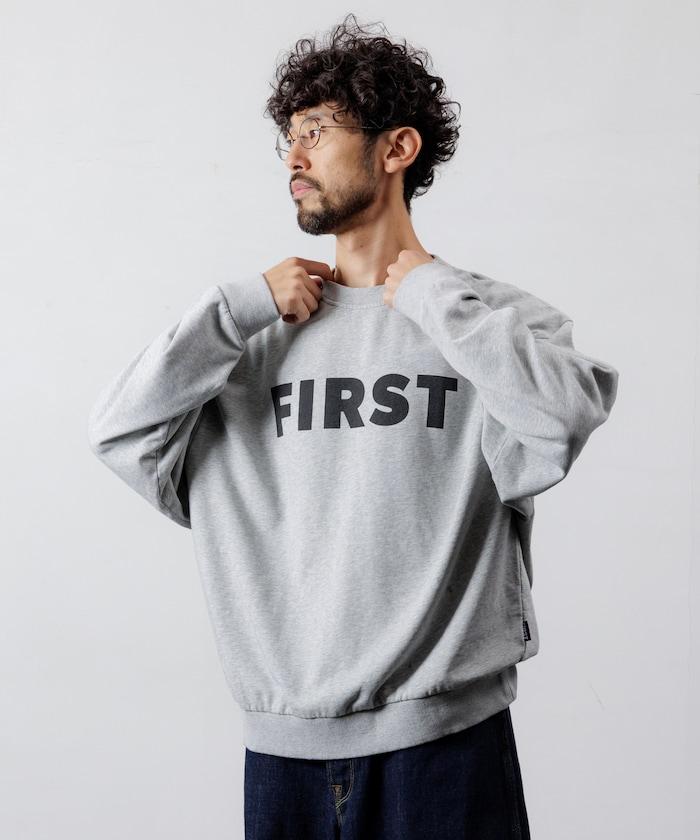正面印花圓領衛衣 FIRST / 寬鬆版型