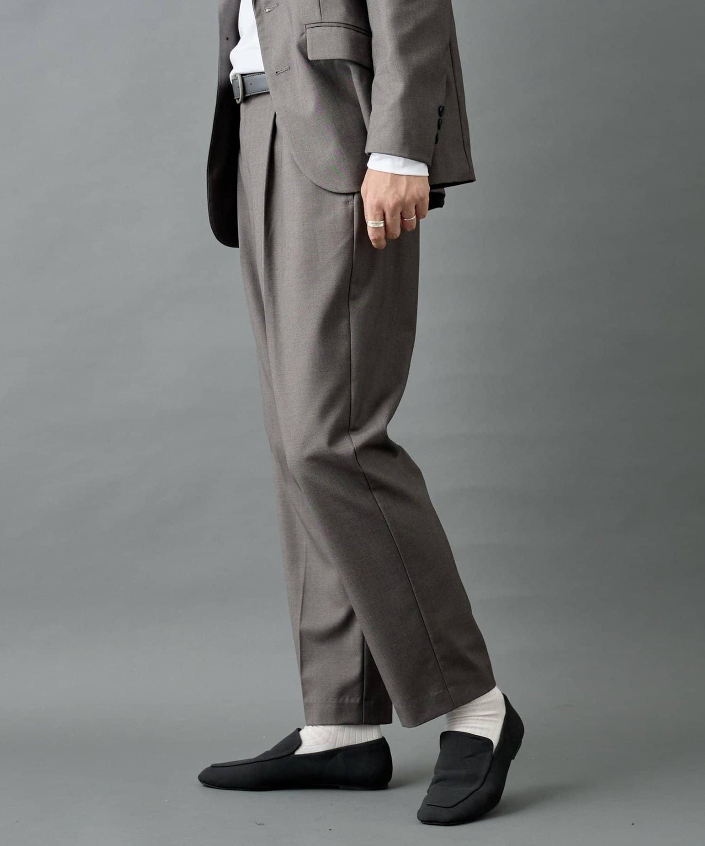 【AW/可搭配套裝】羊毛混紡錐形褲