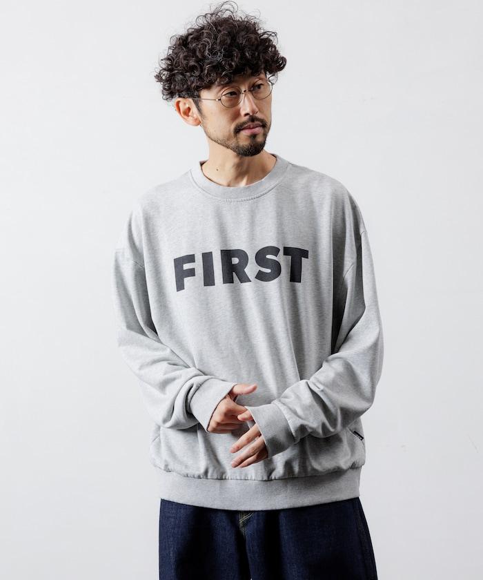 正面印花圓領衛衣 FIRST / 寬鬆版型